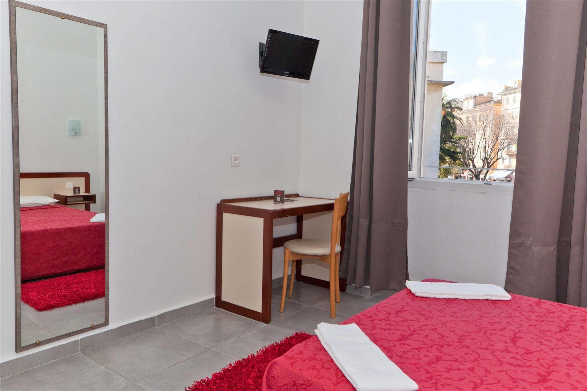 Hotel Riviera Bastia  Exteriér fotografie